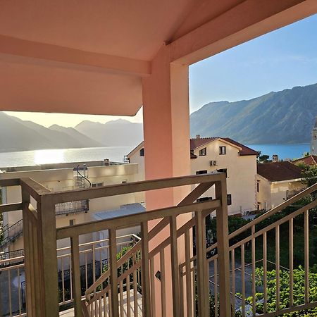 Apartament Modern Seaside Escape - Stunning Sea View - Private & Stylish Kotor Zewnętrze zdjęcie