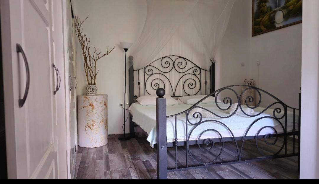 Apartament Modern Seaside Escape - Stunning Sea View - Private & Stylish Kotor Zewnętrze zdjęcie