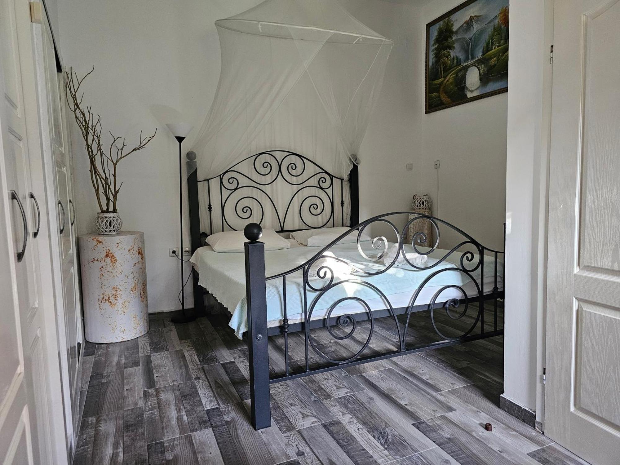 Apartament Modern Seaside Escape - Stunning Sea View - Private & Stylish Kotor Zewnętrze zdjęcie