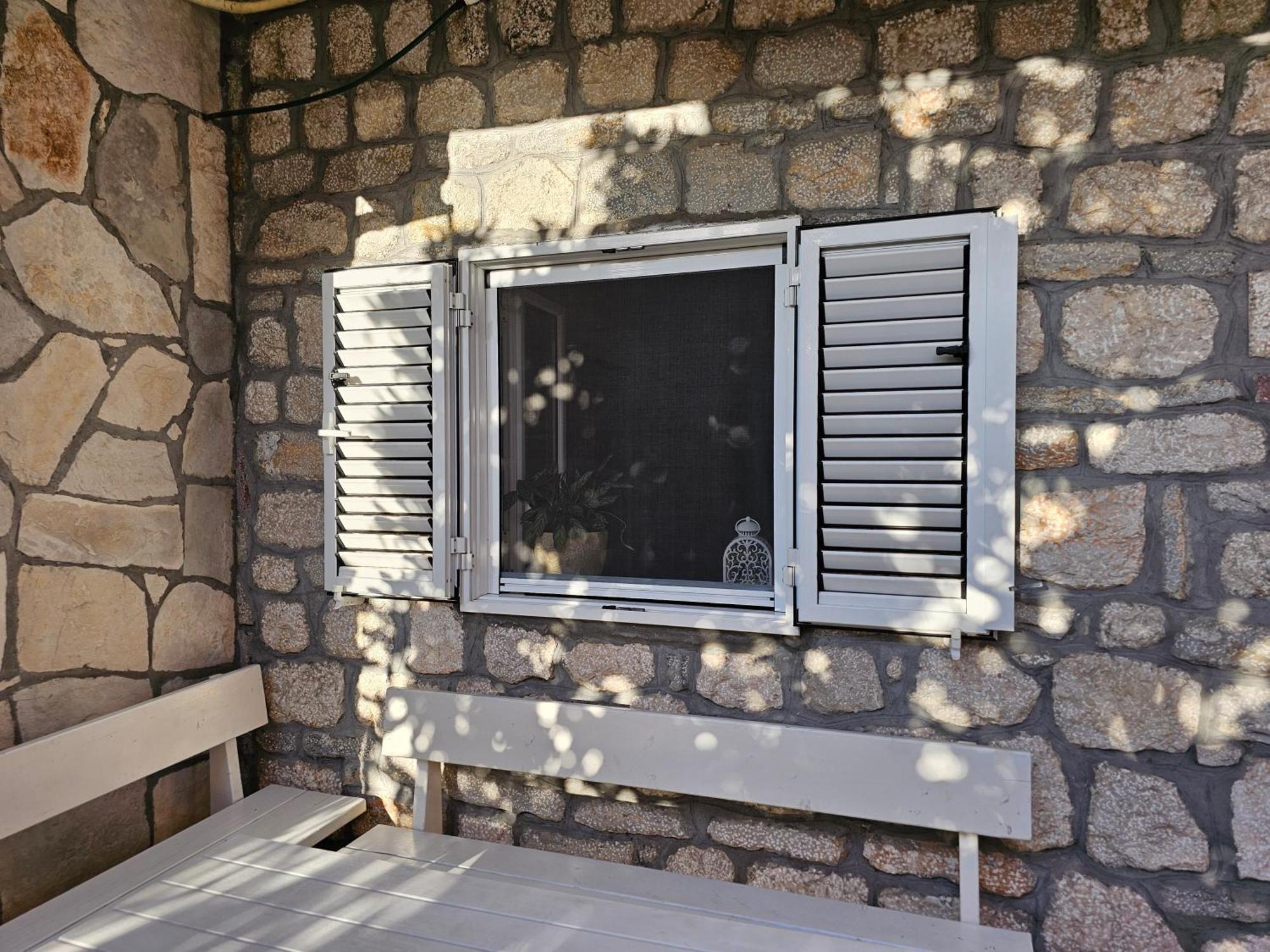 Apartament Modern Seaside Escape - Stunning Sea View - Private & Stylish Kotor Zewnętrze zdjęcie